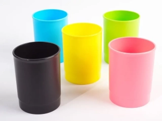 STOJÁNEK NA TUŽKY PLAST MIX BAREV